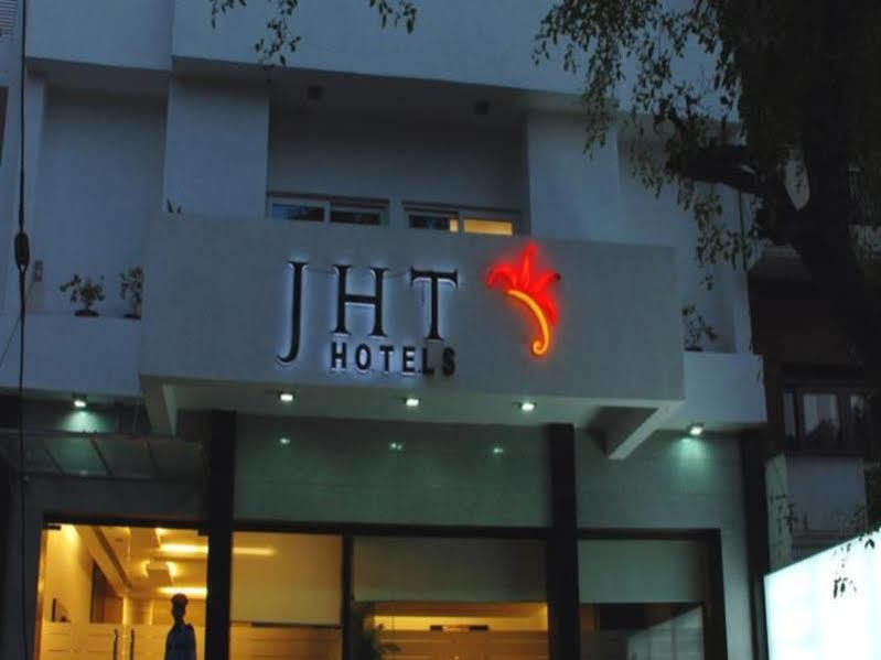 Jht Hotels New Delhi Exterior photo